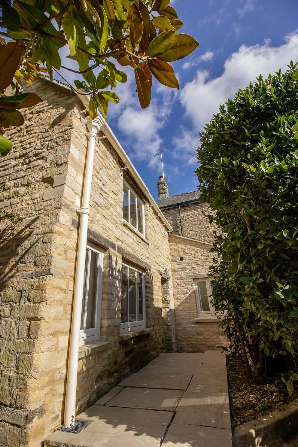 The Potting Shed, 5* Luxury Escape Cirencester Ngoại thất bức ảnh
