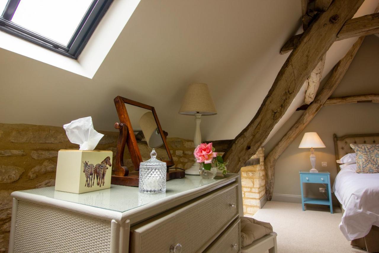 The Potting Shed, 5* Luxury Escape Cirencester Ngoại thất bức ảnh