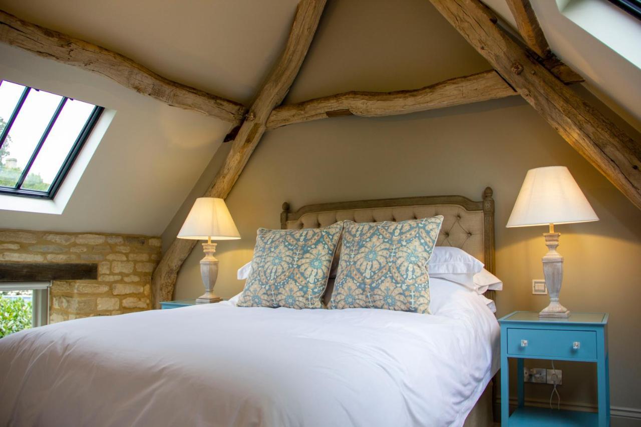 The Potting Shed, 5* Luxury Escape Cirencester Ngoại thất bức ảnh